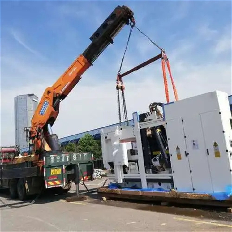 排湖风景区附近小吊车联系方式|8-16吨|本地及时服务