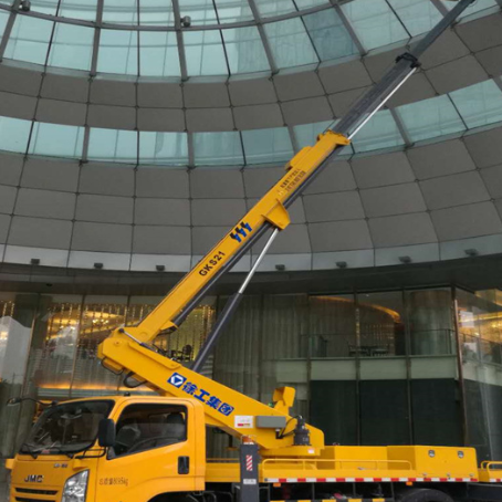 排湖风景区附近高空作业车租赁｜安全设备租赁｜高空安装|工程定制化方案｜亿立达设备租赁